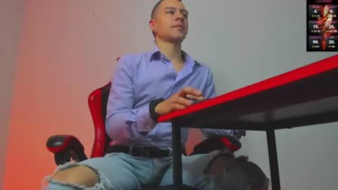 tayler_milers online show from July 29, 8:09 pm