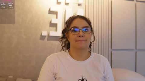 Teylor  Kim online show from September 13, 12:51 pm