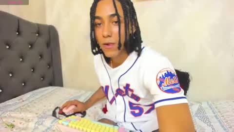 Taylor online show from March 9, 10:14 pm