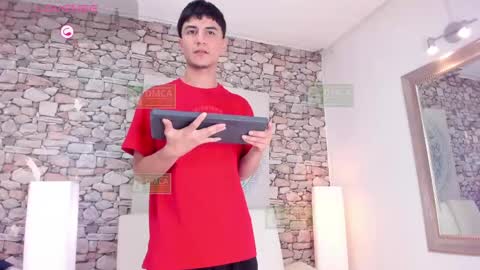 taylor_brooks_ online show from May 4, 8:15 pm