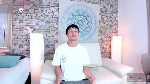 taylor_brooks_ online show from May 6, 6:36 pm
