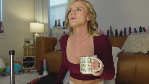 Taylor --  online show from November 17, 7:49 pm