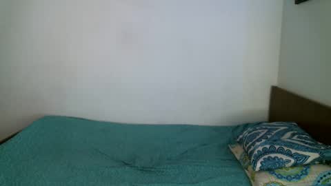 Taylor and Meghan online show from February 4, 11:06 pm