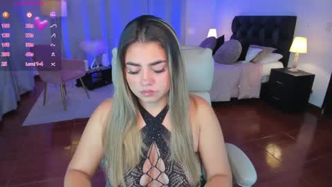 Taylor online show from April 8, 2:25 am