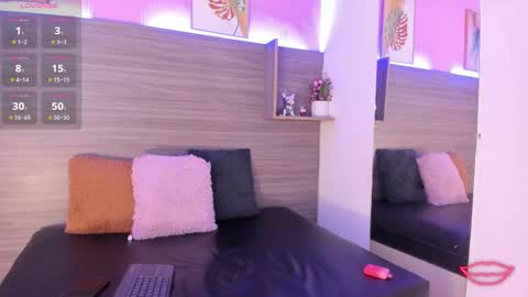 Taylor  online show from February 18, 12:28 pm