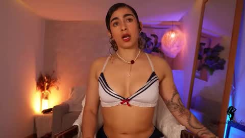 taylormichell online show from November 26, 9:33 pm