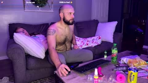 TayKyle online show from March 31, 2:45 am