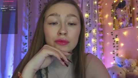 Eva online show from November 27, 1:52 pm