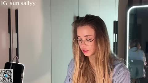 Sally and Sandy online show from May 16, 7:01 pm