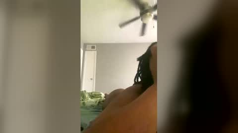 teaser2345 online show from April 24, 7:49 pm