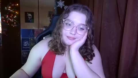 Teasing Dora online show from December 15, 9:55 pm