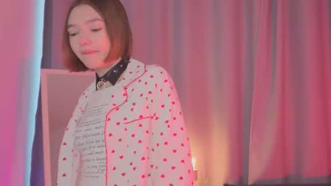 all me precious   online show from January 14, 5:26 am