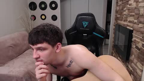 Teddy online show from April 16, 5:02 pm