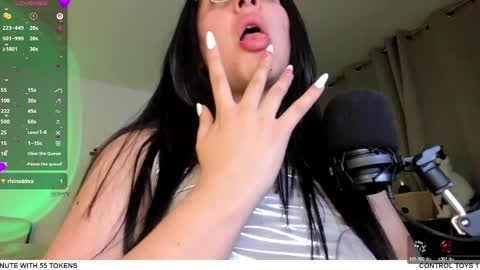 Maddie online show from April 10, 1:11 am