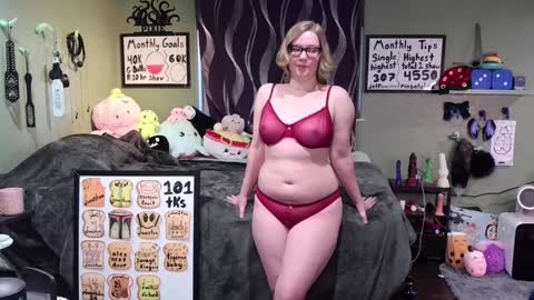 Pixie and Tentacle Overlord online show from January 15, 10:13 pm