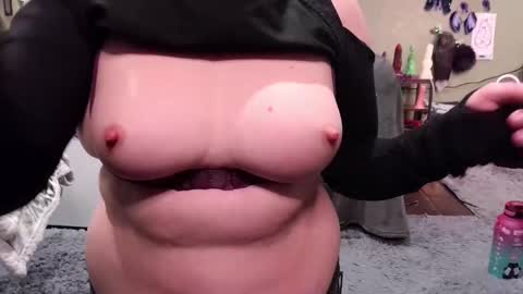 Pixie and Tentacle Overlord online show from March 1, 2:26 am