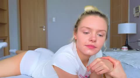 Amanda and Kenny online show from May 5, 3:02 am