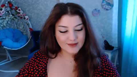 Tenderlybae online show from March 9, 9:46 am