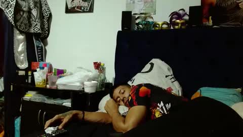 teoyes_ online show from February 24, 6:22 pm