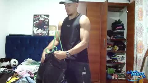 teoyes_ online show from July 12, 1:09 am