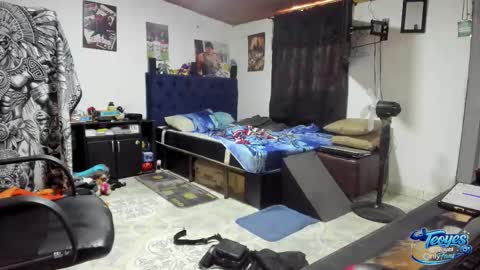 teoyes_ online show from March 21, 6:56 pm