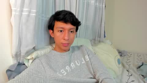 Juanfe  online show from February 19, 1:51 am