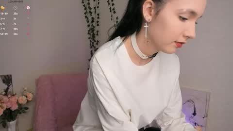 Caroline online show from June 6, 7:31 pm