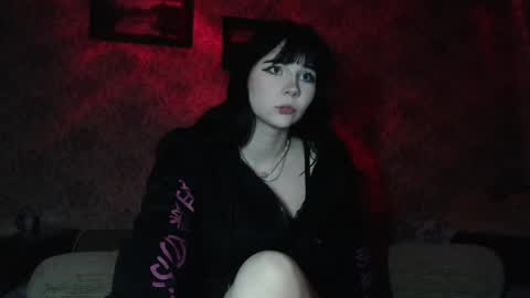 Nana online show from May 10, 10:16 pm