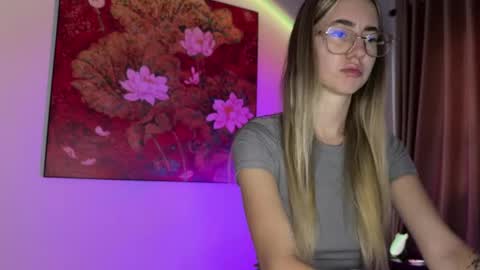 tessa_calmness online show from May 30, 3:05 am