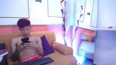 tessachains online show from October 26, 3:51 am