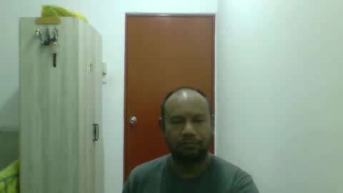 yours online show from February 3, 2:21 pm