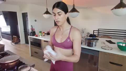 babygirlmami online show from February 13, 10:57 pm