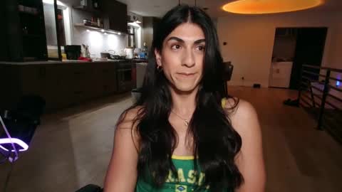 babygirlmami online show from March 16, 5:44 am