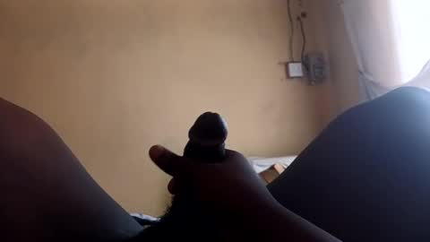 thabangj1069 online show from October 1, 10:36 am