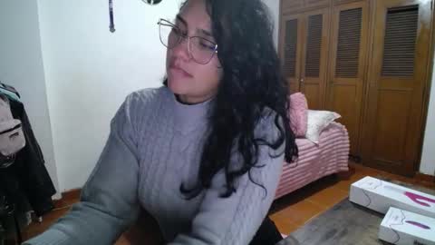    online show from September 20, 11:52 pm