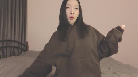 Snapshot of thanos_world1321002 chatting on October 5, 6:15 pm thanos_world1321002 online show from October 5, 6:15 pm