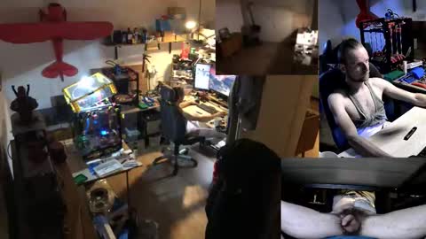 Michal online show from December 2, 7:01 pm