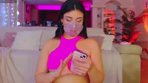 Madina online show from February 4, 5:39 pm