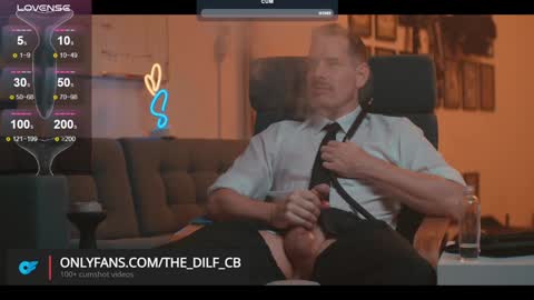 Snapshot of the_dilf chatting on January 27, 3:50 pm The DILF -  online show from January 27, 3:50 pm