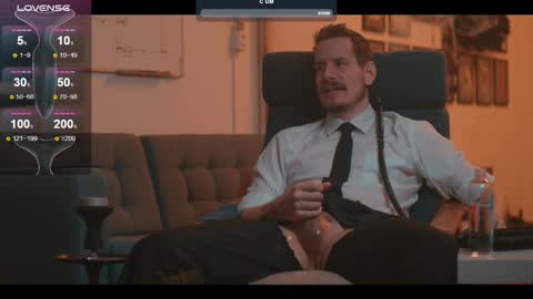 Snapshot of the_dilf chatting on February 25, 10:59 am The DILF -  online show from February 25, 10:59 am