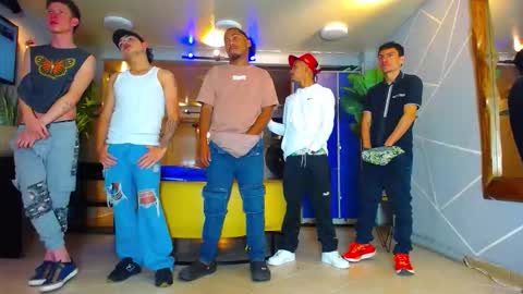 the goodfellas online show from November 11, 9:06 pm