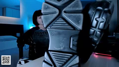 Goddess Misha online show from November 22, 9:13 pm