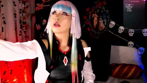 ...  ... online show from November 7, 7:33 am