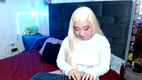 the_lesbian_game online show from February 24, 4:26 am