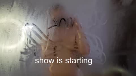 Anna online show from April 19, 6:43 pm