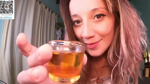 Anna online show from November 6, 1:52 am