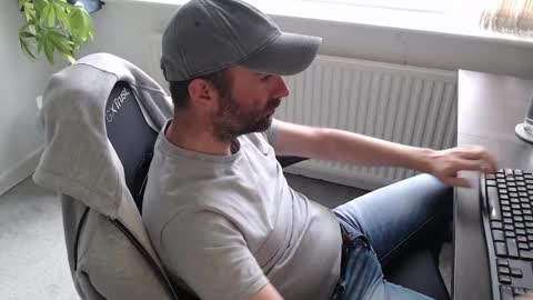 Snapshot of the_sensual_masturwait chatting on October 8, 10:32 am the_sensual_masturwait online show from October 8, 10:32 am