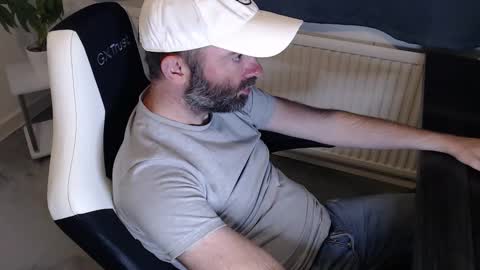 Snapshot of the_sensual_masturwait chatting on September 21, 6:56 pm the_sensual_masturwait online show from September 21, 6:56 pm