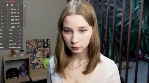 Vicky online show from March 30, 6:19 pm