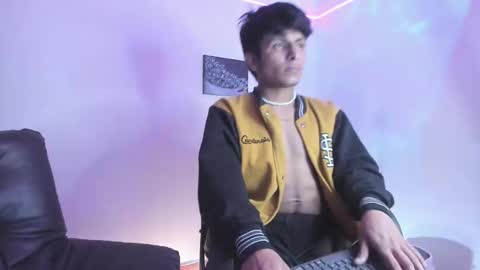 Danny online show from January 19, 1:10 am